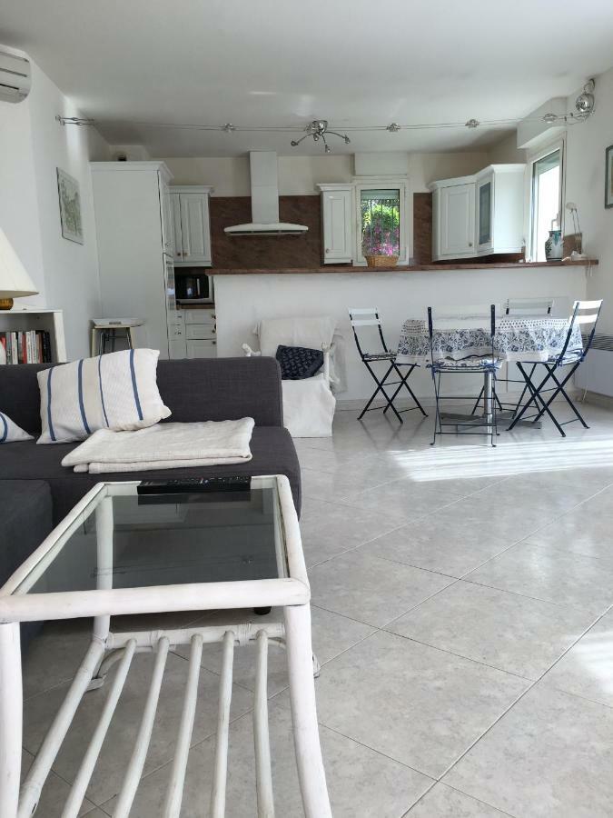 Bolero Apartment การ์เกราน ภายนอก รูปภาพ